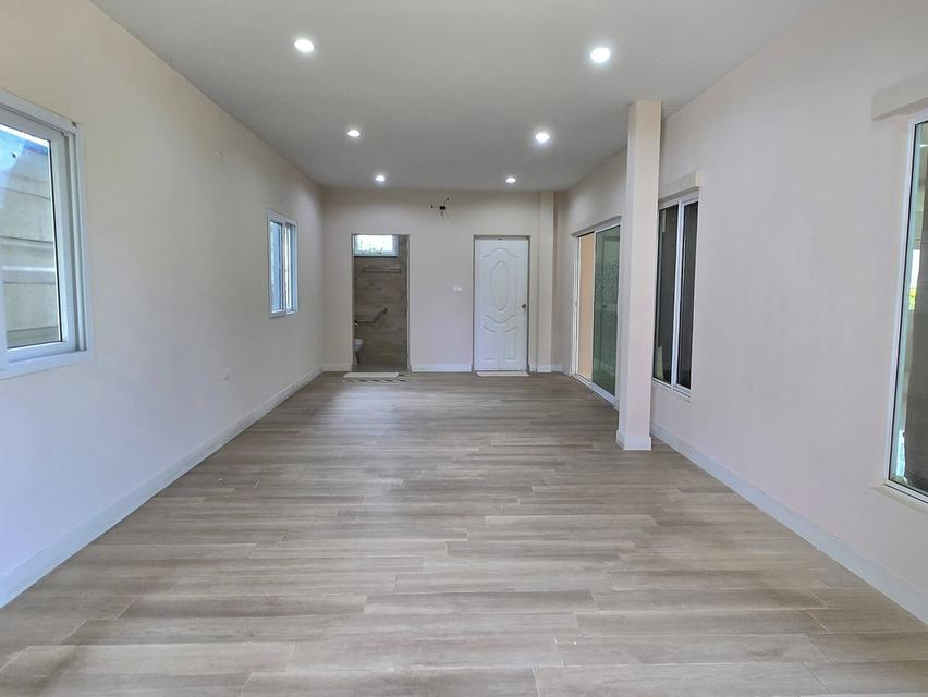 ให้เช่า ขายบ้าน ภัสสร เพรสทีจ รังสิต คลอง 2 หลังมุม 6