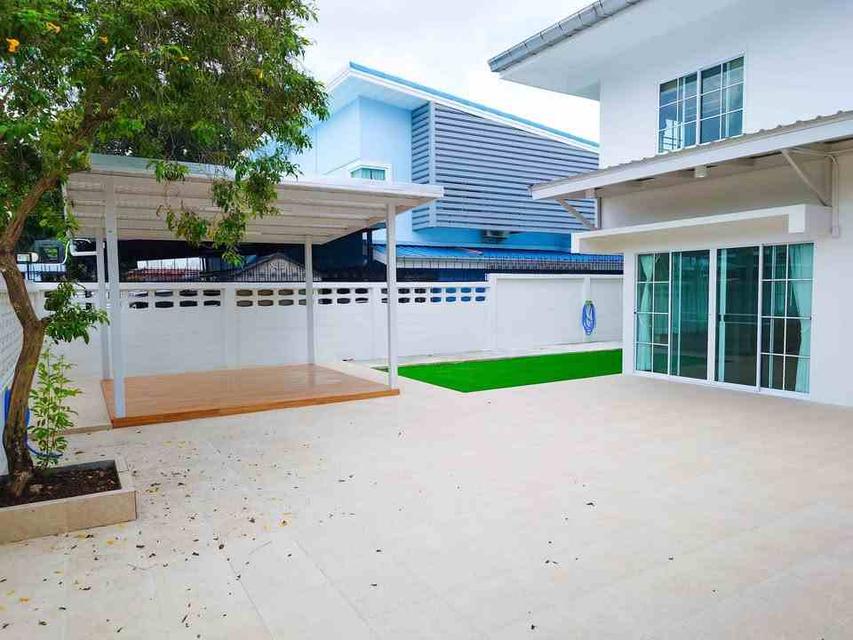 B975 ให้เช่าบ้านเดี่ยวขนาดใหญ่ ถนนศรีบูรพา นวมินทร์ 9
