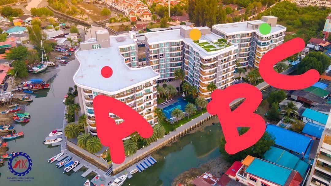 Whale Marina Condo Beachfront Najomtien 9