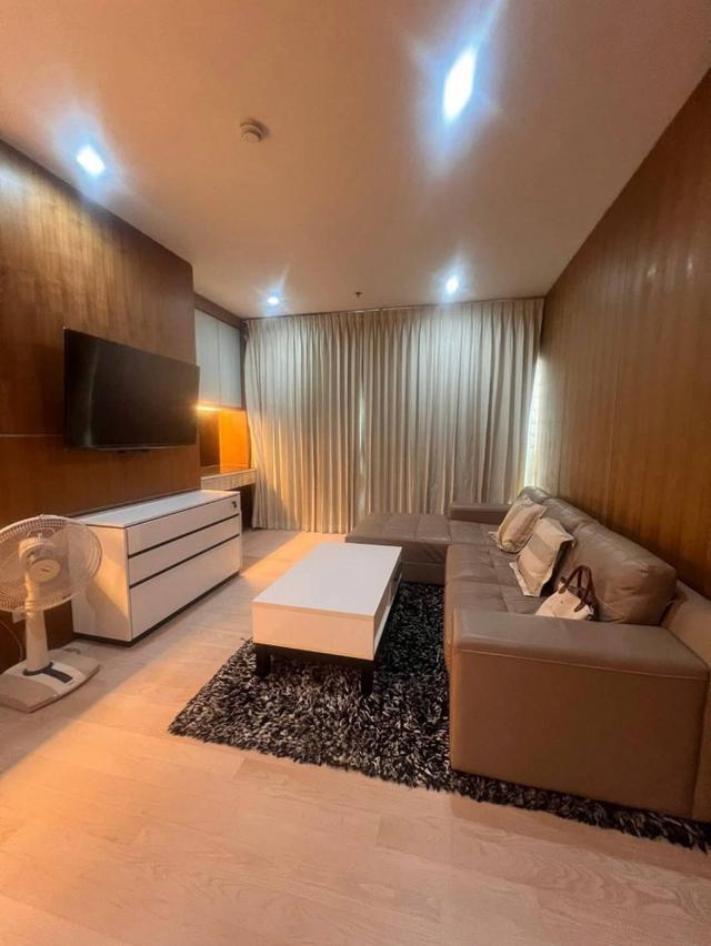 ให้เช่า คอนโด Noble Remix (โนเบิล รีมิกซ์) 96.96 ตรม. 2 นอน 2 น้ำ ชั้น 24 วิวเมือง จอดรถได้ 1 คัน 1