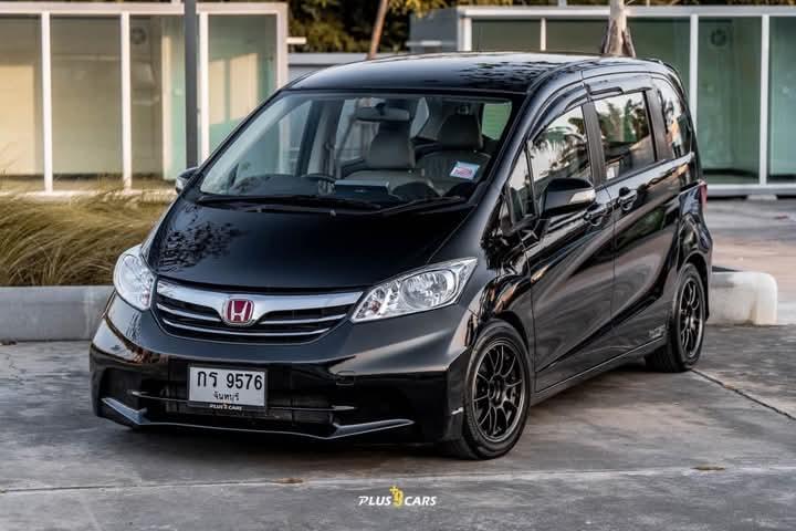 HONDA FREED 2014 สวยมาก 5