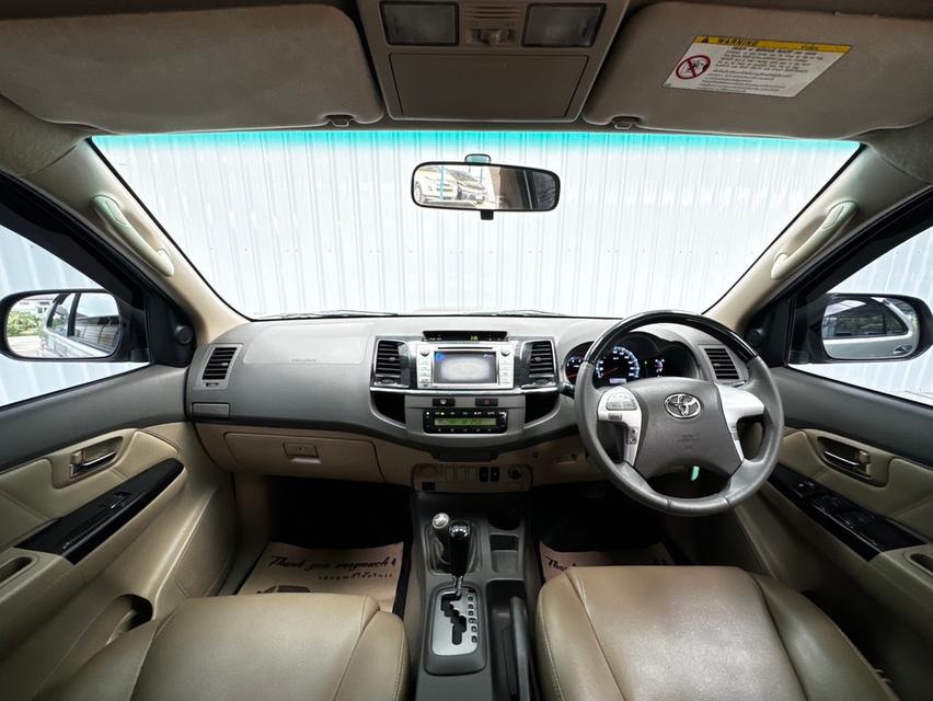Toyota Fortuner 3.0V D4D VN TURBO VSC ดีเซล เกียร์ออโต้  ปี2012 13