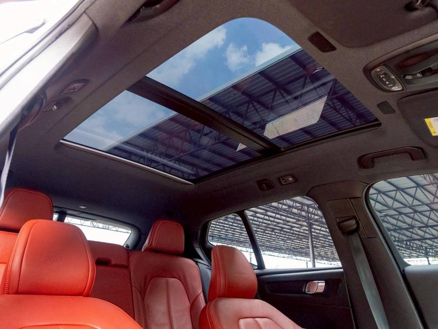Volvo XC 40 2.0 T5 Insciption ปี 2020 9