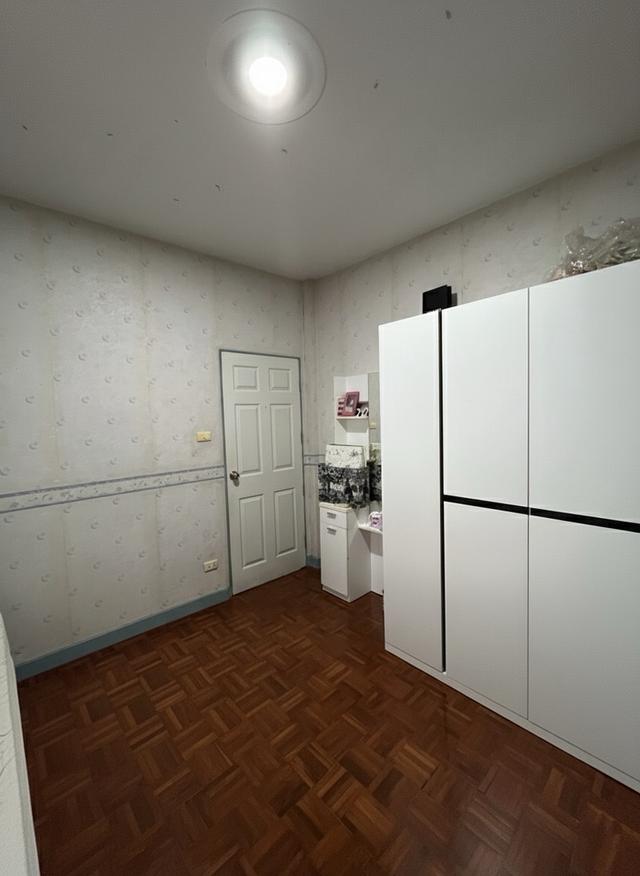 ขายบ้าน 3 นอน 2 น้ำ 2 ที่จอดรถ 10