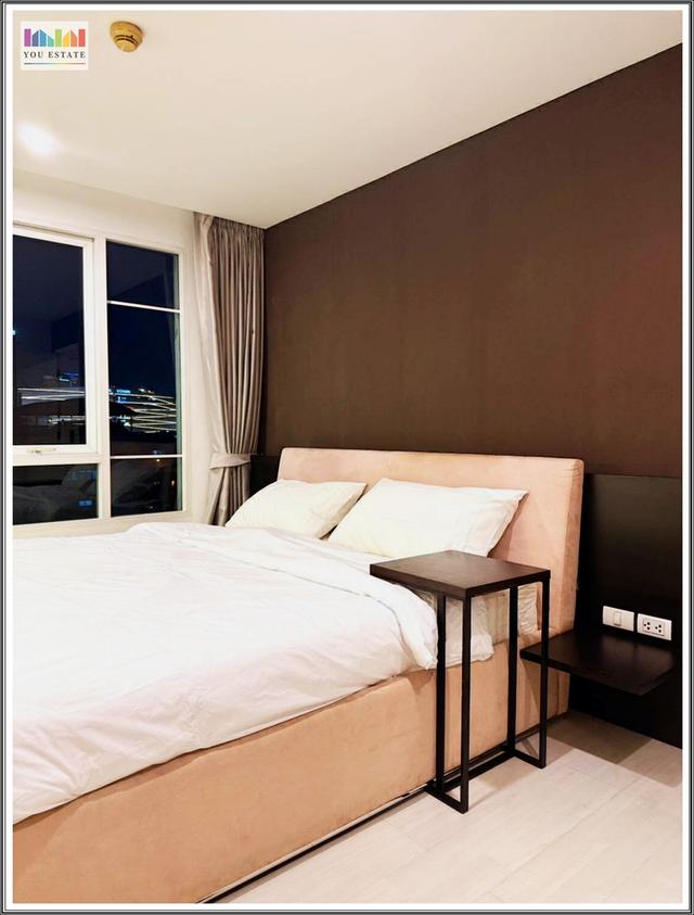 ที่นี่ The Bangkok Sathorn – Taksin 0 เมตรจาก BTS: ไม่ต้องต่อพี่วิน ไม่ต้องโดนฝน เดินขึ้นสถานีกรุงธนบุรีได้เลย ✅ ความแตกต่างที่หาจากที่อื่นไม่ได้: Pri 16