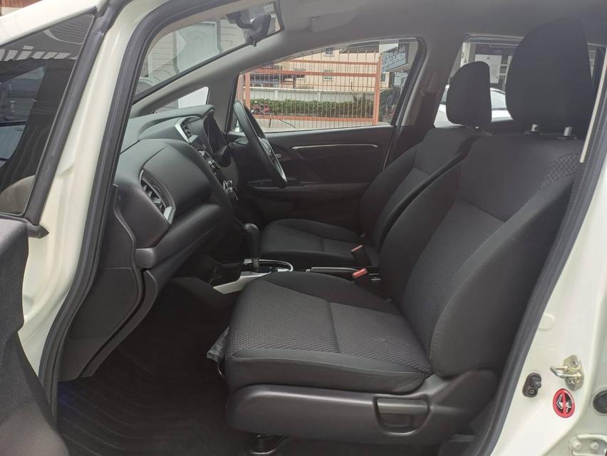 ปี2017 HOND JAZZ GK MINORCHANGE AUTO 17