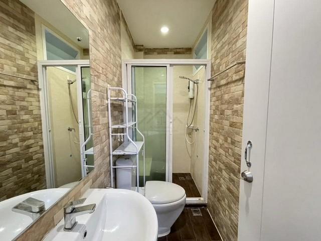 ให้เช่าทาวน์โฮม 3 ชั้น + ดาดฟ้า 180 ตรม. 4 ห้องนอน ใกล้ MRT รัชดาภิเษก เดินเพียง 5 นาที 2