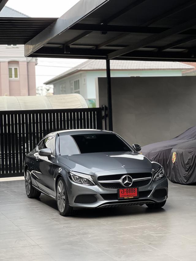 Benz C250 Coupe Sport 3