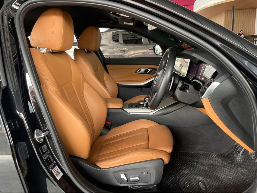 BMW SERIES 3 320d M SPORT 2021  9