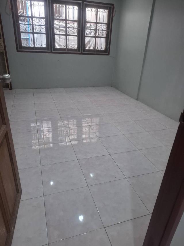 บ้านทาวน์เฮ้าส์ - ให้เช่า 3