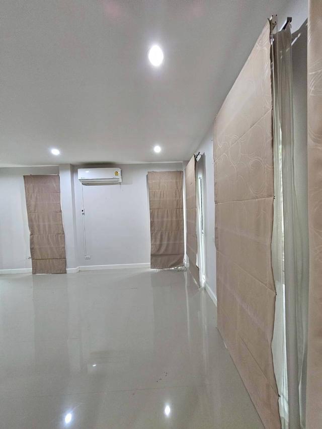      ขายด่วน!! ต่ำกว่าทุน  ทาวน์โฮม 2 ชั้น หมู่บ้าน K-VILLAGE 3 (เค-วิลเลจ 3)  ใจกลางเมืองกระบี่  บ้านหลังในซอยมีพื้นที่ด้านข้าง   14