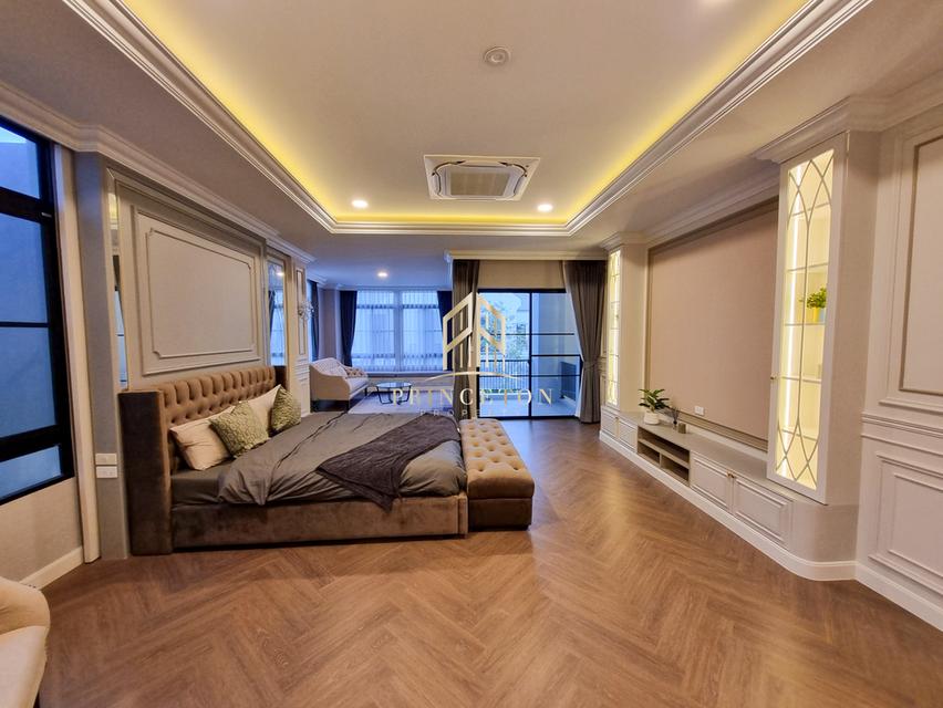 Luxury House For Sale or Rent Nantawan Rama 9 New Krungthep Kreetha 16