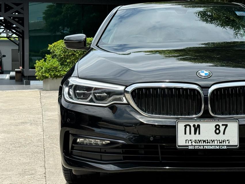 2018 BMW 520D SPORT LINE รถมือเดียวออกป้ายแดง รถวิ่งน้อย เข้าศูนย์ตลอด รถไม่เคยมีอุบัติเหตุครับ 7