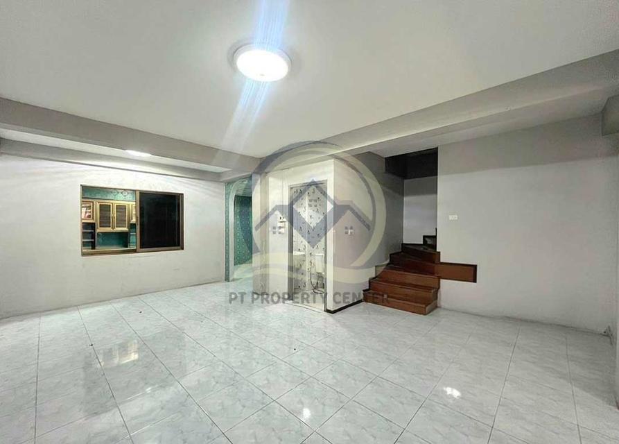 ทาวน์โฮม 2 ชั้น ต่อเติม ราคาสุดพิเศษ : โครงการสิชล กาญจนาภิเษก 5