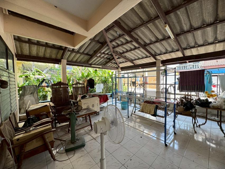 ขายบ้านเดี่ยว 2 ชั้น หมู่บ้านสังข์สิทธิ์ แยก 6 ใกล้ BTS สถานีโชคชัย 4 **ราคา 6.5 ล้าน** (N.2093) 3