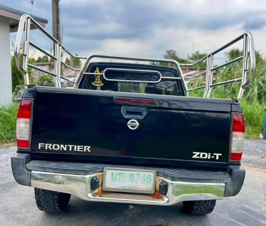 ขายรถ Nissan Frontier  3