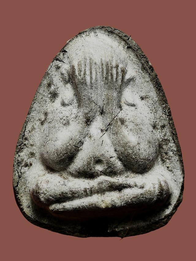 พระปิดตาปลดหนี้ หลังยันต์ตรีฯ เนื้อผงใบลาน หลวงปู่โต๊ะ วัดประดู่ฉิมพลี....เก่า เดิมๆ