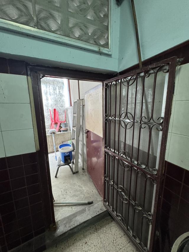 หมู่บ้านไพโรจน์ ซอยบางนา-ตราด 27 18