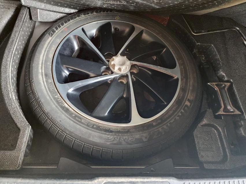 Toyota Camry 2.0 G Extremo AT ปี 2015 19