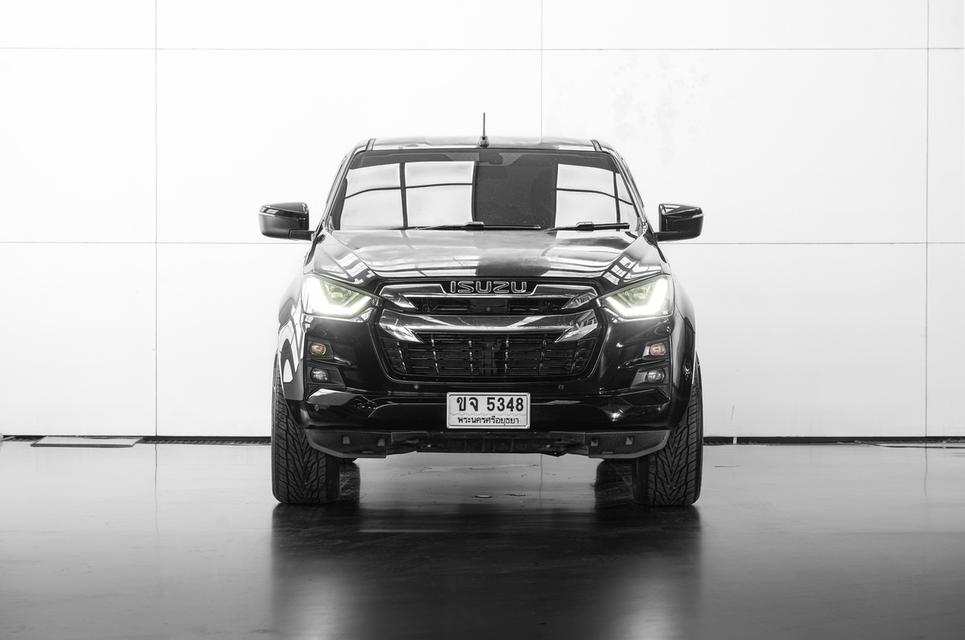 2020 ISUZU D-MAX 3.0 CAB-4 Hi-Lander M เกียร์ออโต้ สีดำ เลขไมล์ 124855 กม.