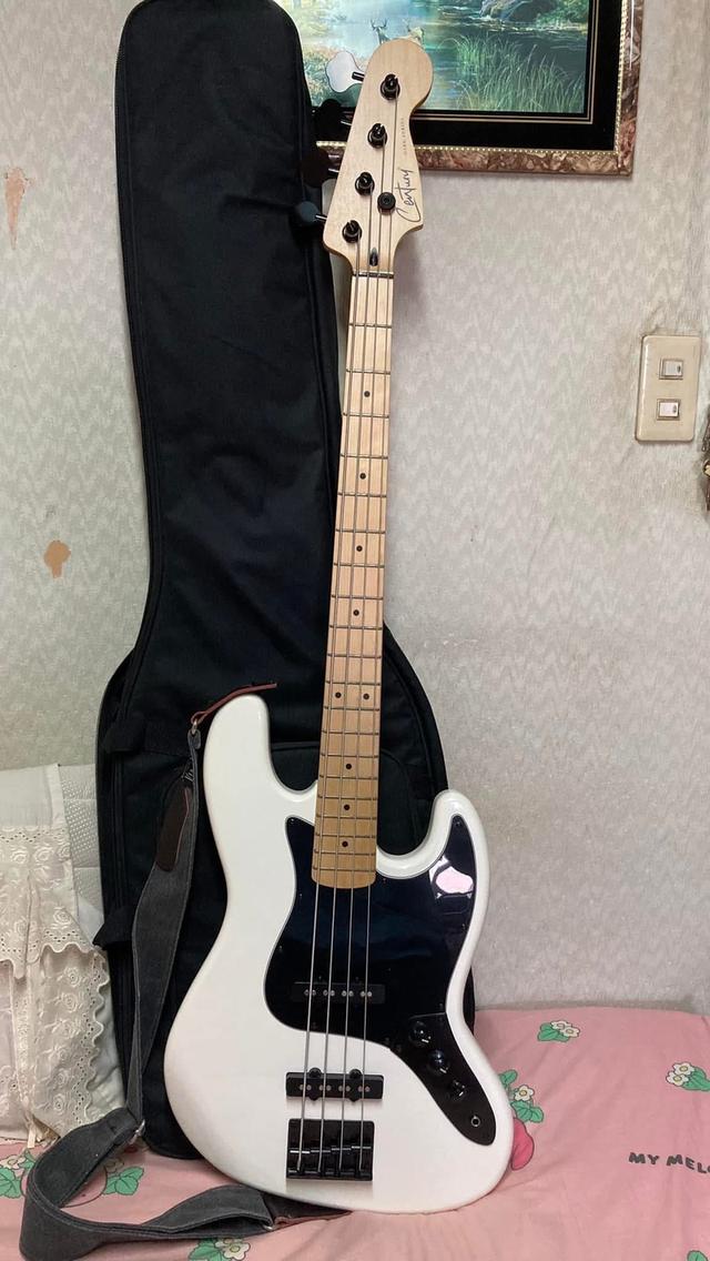 เบส Century DJB Dark Series Jazz Bass