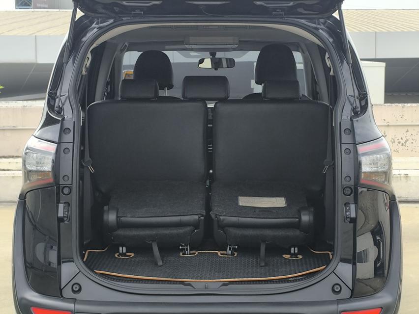 TOYOTA SIENTA 1.5V 2016 16