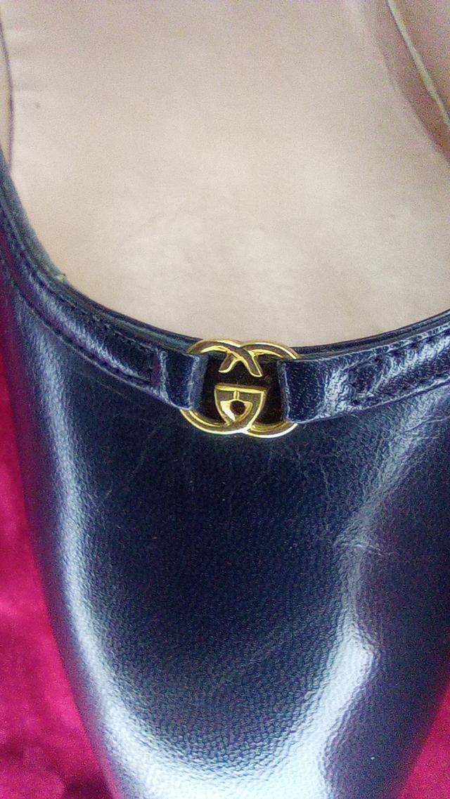 รองเท้าส้นสูงแบรนด์มือสอง 5