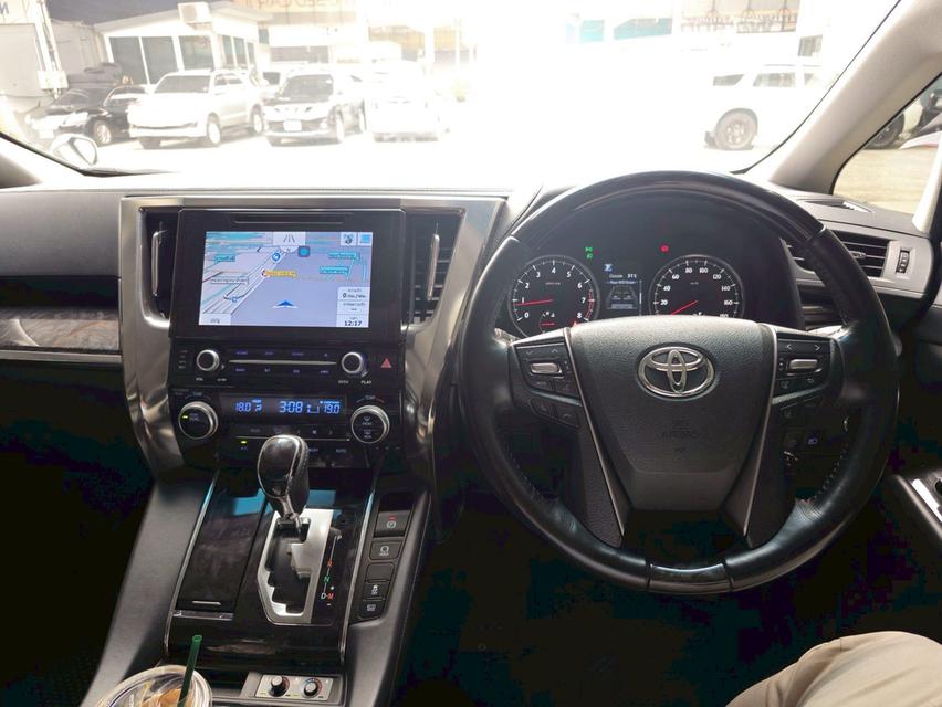รหัสรถ BAC7322 🔥 รถตู้สุดหรูสาย VIP มาแล้ว! Toyota Vellfire 2.5 Z G Edition ปี 2018 สีขาว สภาพป้ายแดง! 🔥 14