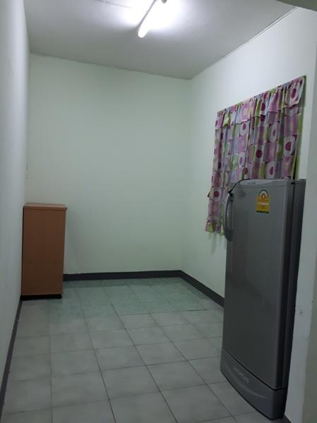 ให้เช่าห้องพักเอื้ออาทรลาดขวาง ฉะเชิงเทรา ตรงข้ามโตโยต้าบ้านโพธิ์ 7
