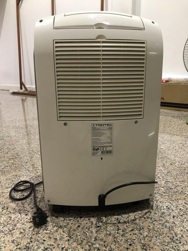เครื่องดูดความชื้น TROTEC TTK 100e