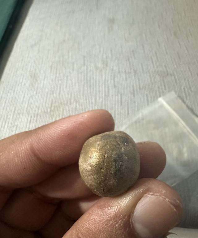 ลูกอมหลวงปู่ทิมวัดละหารไร่ 2