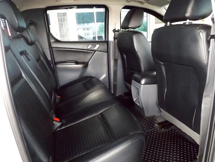 รหัสรถ KCY7207 MAZDA BT-50 PRO DOUBLE CAB HI-RACER 2.2 NAVIGATOR AUTO ปี 2018 13