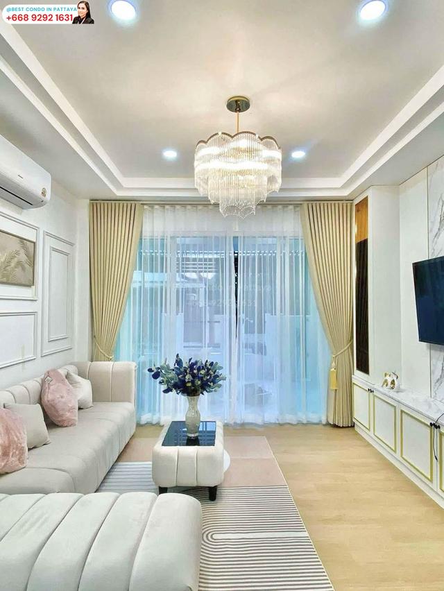 "บ้านเดี่ยว 2 ชั้น พร้อมอยู่ ใกล้โรงเรียนนานาชาติ ใจกลางเมืองพัทยาเหนือ!"พร้อมสังคมคุณภาพและระบบรักษาความปลอดภัย 24 ชม. #รหัสทรัพย์421 9