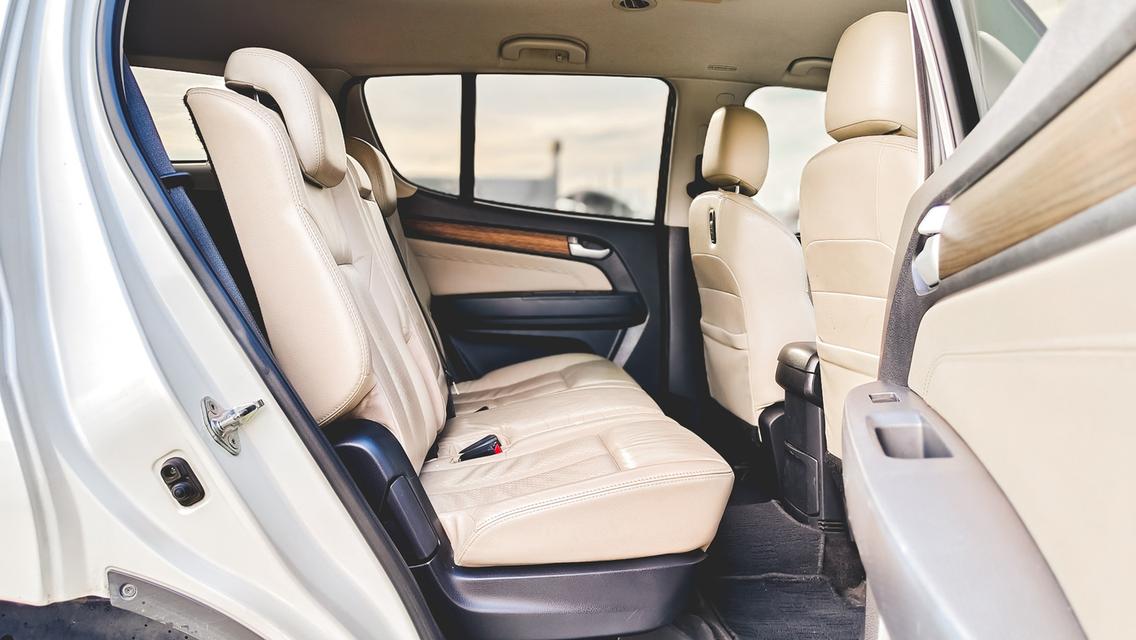 ISUZU MU-X 3.0 4WD A/T ปี 2013 จด 2014 รูปย่อยที่ 4