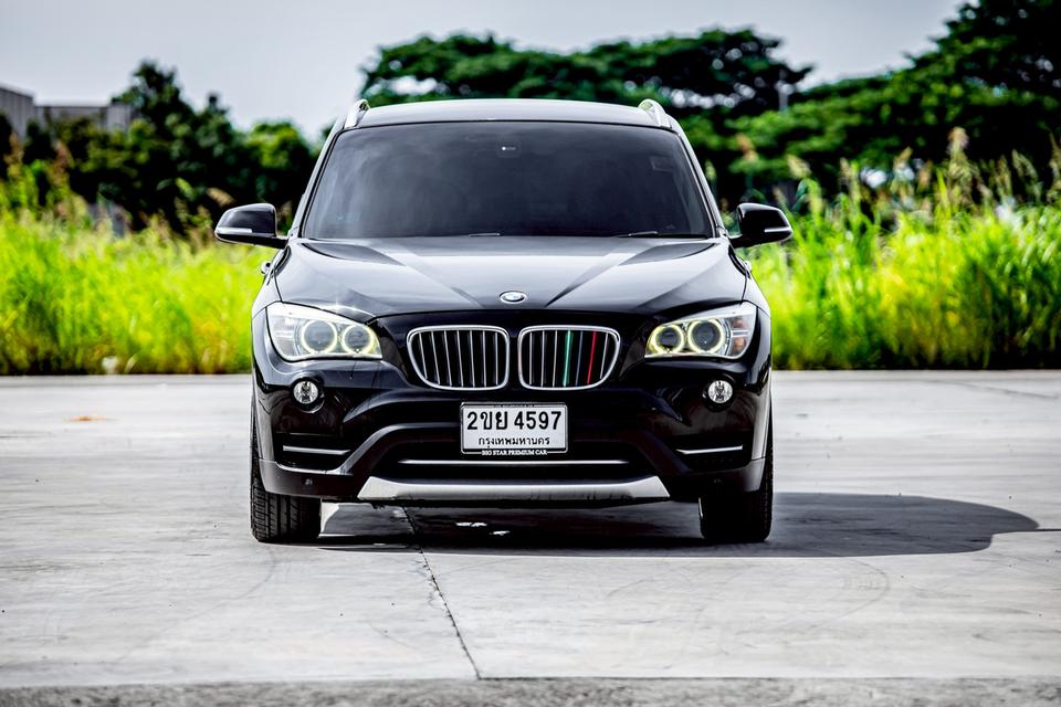 Bmw X1 Sdrive18i XLine ปี 2014 สีดำ  2