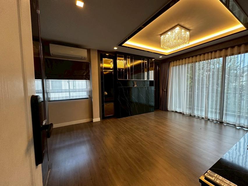  บ้านเดี่ยวหรู สไตล์ Luxury Nordic โครงการ Bangkok Boulevard Rama 9 12