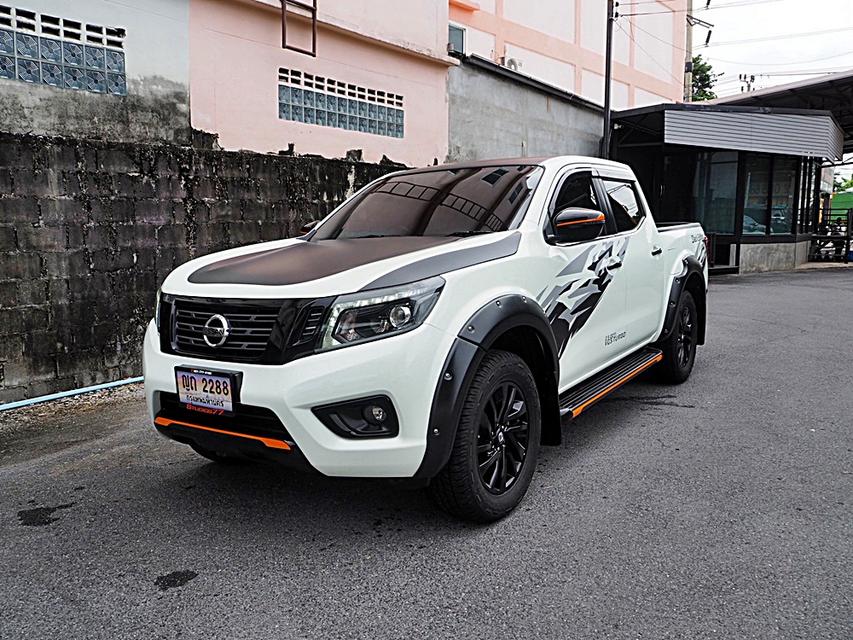 NISSAN NAVARA NP300 2.5 E DOUBLE CAB CALIBRE BLACK EDITION ปี 2020 2