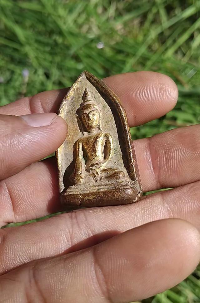 พระขุนแผนหน้าอิฐ กรุวัดใหญ่ชัยมงคล 2