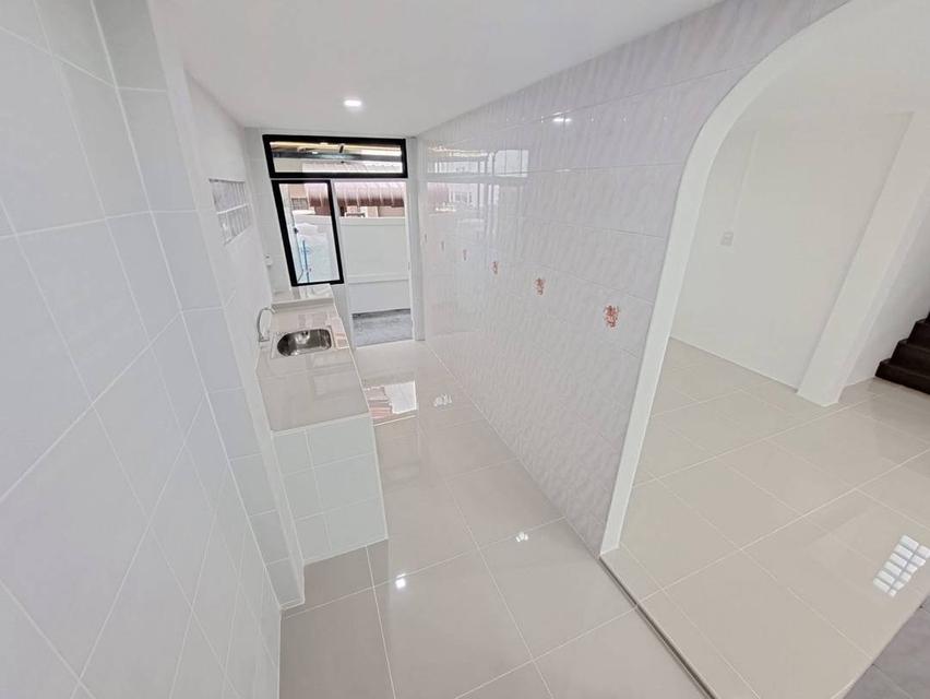 ขายบ้าน พร้อมอยู่ รีโนเวทใหม่ทั้งหลัง หมู่บ้านทวีทอง3 หนองแขม 12