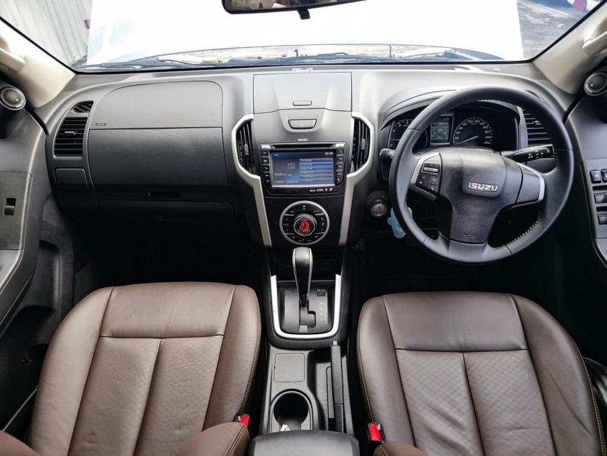 ISUZU DMAX 3.0 VGS Z-Prestige Navi 2WD ปี 2015 โฉม HI-LANDER CAB-4 เกียร์ Auto สีฟ้า ดีเซล ไมล์เพียง 138,849 km.  10