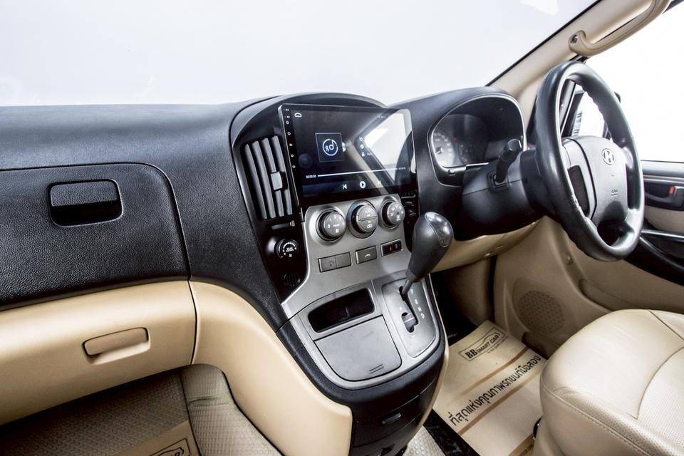 HYUNDAI H-1 2.5 DELUXE 2011 15