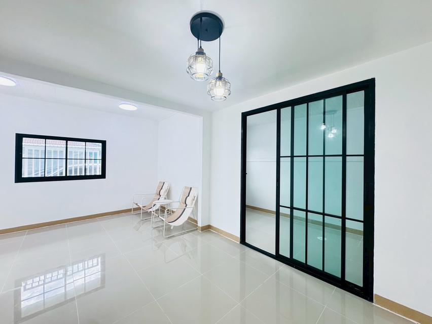 หมู่บ้านพฤกษา​3 11