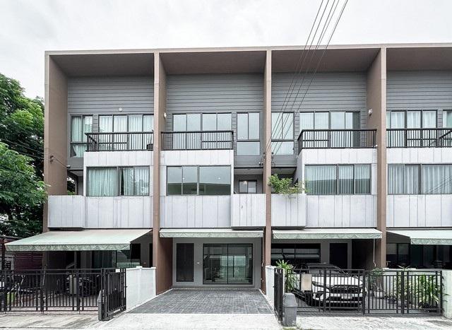 PP399 ขายทาวน์โฮม บ้านกลางเมือง พระราม 9-กรุงเทพกรีฑา (ตัดใหม่) Baan Klang Muang Rama 9-New Krungthep Kreetha ถนนกาญจนาภิเษก 23 เขตสะพานสูง 6