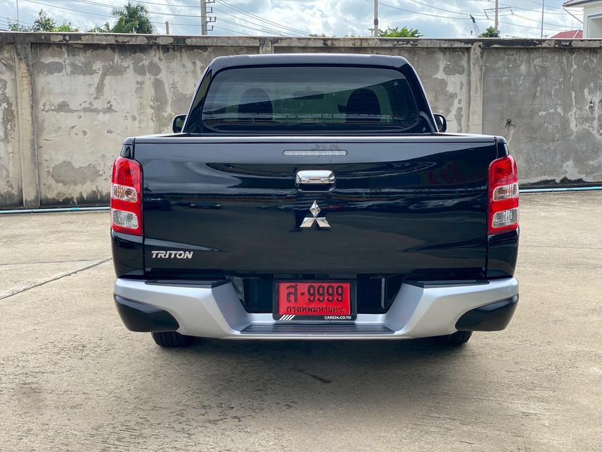 Mitsubishi TRITON 2.5 MEGACAB ปี 2018 สีดำ  ไมล์ 38,xxx km 3