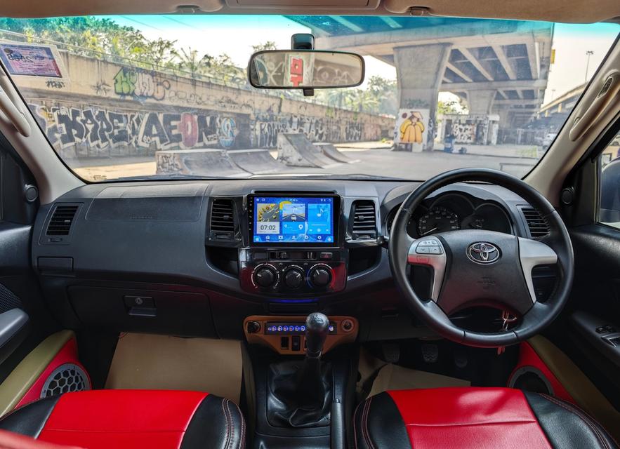 Toyota Vigo 2.5 E Smart-Cab Pre-Runner MT ปี 2014 6