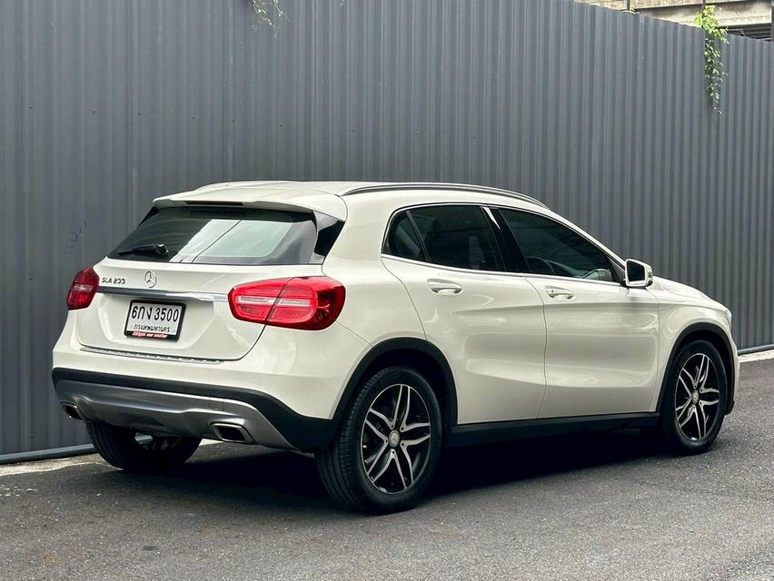 BENZ GLA200 W156 2017 รถหรู ดูแลดีประวัติศูนย์ชัดเจน ราคาถูกสุดในตลาด 5