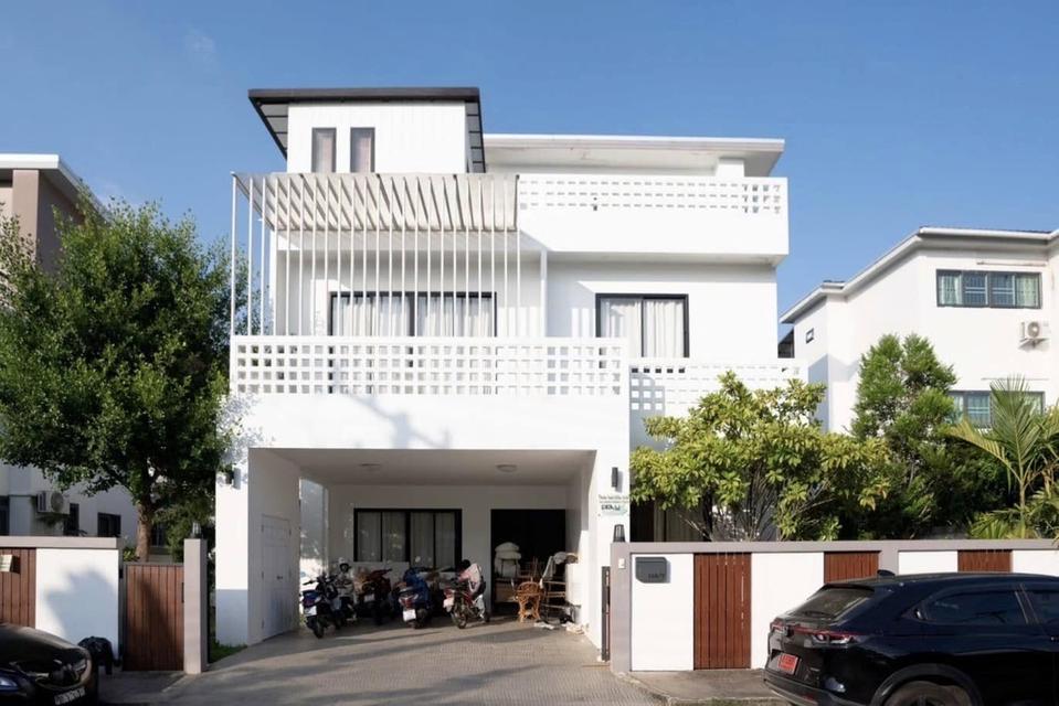  บ้านเดี่ยว 3 ชั้น ใจกลางเชียงใหม่ 1