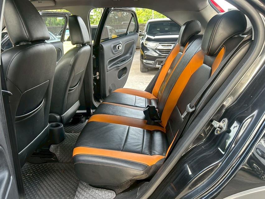 MG 3 1.5 Xross Sunroof AT ปี 2015 16
