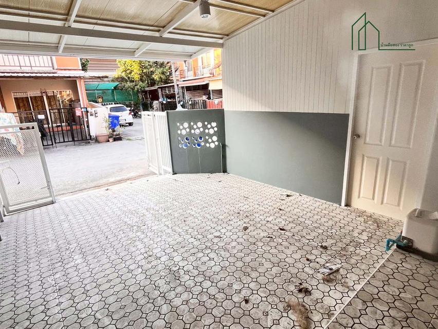 ทาวน์เฮ้าส์ 2 ชั้น ม.ชายคลอง หลังริม บางบ่อ สวยพร้อมอยู่ 3