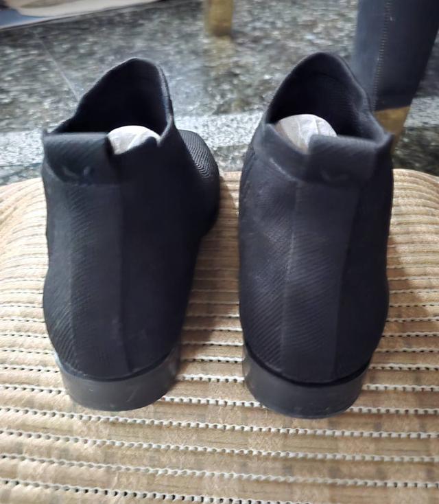 รองเท้า vivaia ryan pro